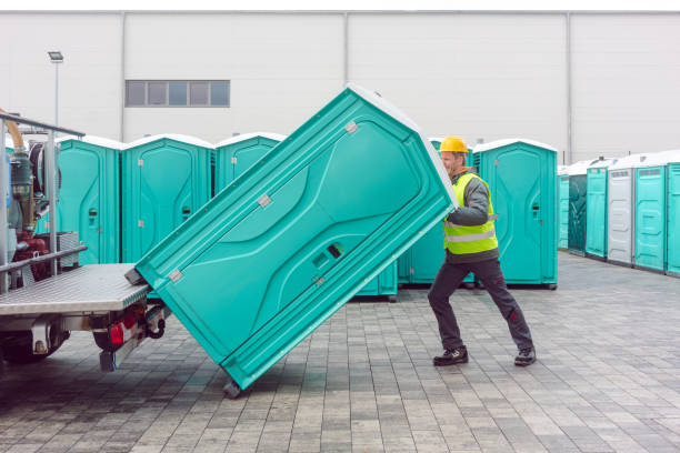 Best Portable bathroom rental  in Memphis, MI